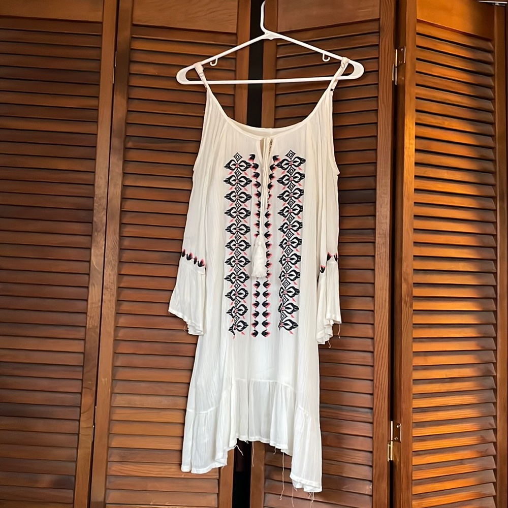 Brand new Beachy style top
